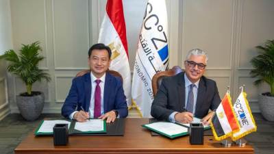 باستثمارات 130 مليون دولار.. «إيفرفار» الصينية تطلق مشروعًا لصناعة المنسوجات والملابس الجاهزة بالقنطرة غرب