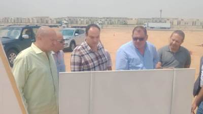 رئيس جهاز مدينة الشروق يتابع تنفيذ مشروعات المياه بمنطقة الرابية