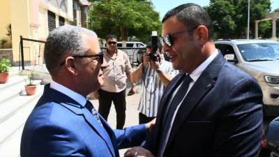 وزير الإسكان: دعم كامل لمشروعات المياه والإسكان بالإسماعيلية"