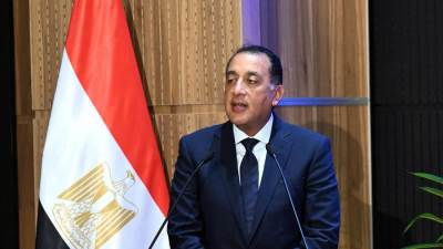 الحكومة تعلن خطة شاملة لخفض الدين العام