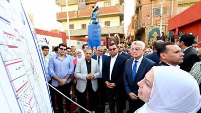 وزير الإسكان ومحافظ الشرقية يفتتحان محطة صرف «خليل العزازي» بمركز الزقازيق