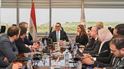 اجتماع وزير الاستثمار والتجارة الخارجية مع وفد مؤسسة S&P Global