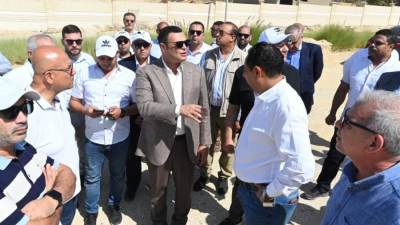 وزير الإسكان يتفقد الأعمال الجاري تنفيذها لتطوير محور ٢٦ يوليو والتوسعات الشرقية بمدينة 6 أكتوبر