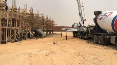 رئيس جهاز العاشر من رمضان يتابع تنفيذ موزعات الكهرباء بجنوب غرب المدينة