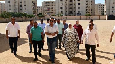 رئيس جهاز العاشر من رمضان يتفقد الحي الرابع عشر ويكلف بحلول عاجلة لمشكلات البنية التحتية والخدمات