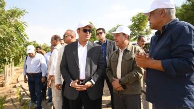 وزير الإسكان يتفقد مكونات مشروع حدائق "تلال الفسطاط" بمنطقة مصر القديمة بالقاهرة