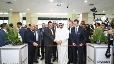 وزير الإسكان يفتتح النسخة الرابعة عشرة من «سيتي سكيب مصر»