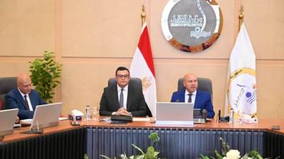 ضرورة توجه المستثمرين إلى المناطق الصناعية الجديدة وعلى رأسها مدينة العلمين الجديدة