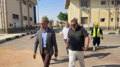 جولة تفقدية لمساعد نائب رئيس هيئة المجتمعات العمرانية  لمتابعة مشروعات المرافق والبنية التحتية بمدينة الشروق
