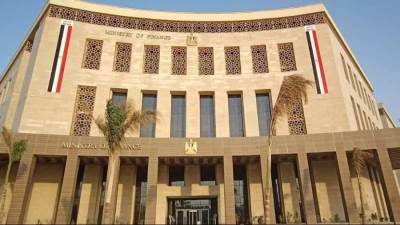 «المالية» تطرح صكوكًا دولية مزدوجة بقيمة 1.5 مليار دولار.. والاكتتاب يتخطى 9 مليارات