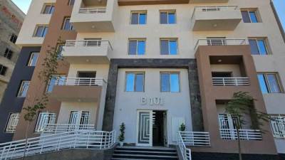 وزير الإسكان يشدد على دفع معدلات  تنفيذ وحدات «ديارنا» بمدينة أكتوبر الجديدة