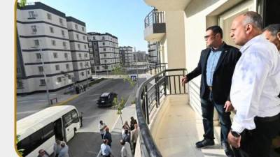استمرار أعمال تطوير الطرق والإسكان بمدينة بدر.. ووزير الإسكان يشدد على رفع كفاءة الخدمات