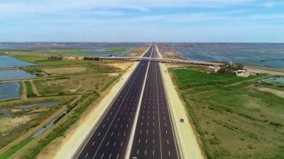 «النقل»: مصر تقفز 100 مركز عالمي في جودة الطرق بمشروعات البنية التحتية