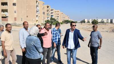 رئيس جهاز العاشر يواصل جولاته الميدانية لمتابعة الخدمات ورفع كفاءة الأحياء «صور»
