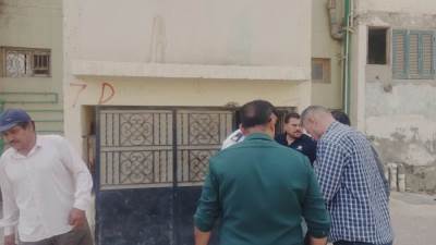 لمخالفة النشاط..  استرداد 5 وحدات سكنية بمدينة العاشر