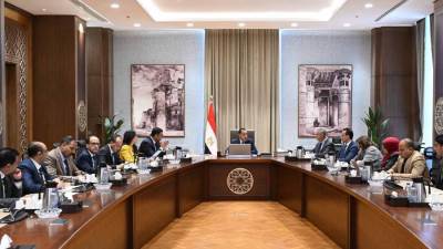 «مدبولى» يتابع موقف العقارات المعرضة للانهيارات بالإسكندرية ويوجه بسرعة توفير سكن بديل