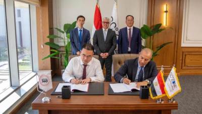 اقتصادية السويس توقع عقود 4 مشروعات صينية جديدة باستثمارات 65 مليون دولار في السخنة