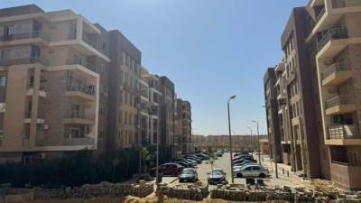 متابعة ميدانية لرئيس جهاز القاهرة الجديدة بمنطقة "دار مصر الأندلس