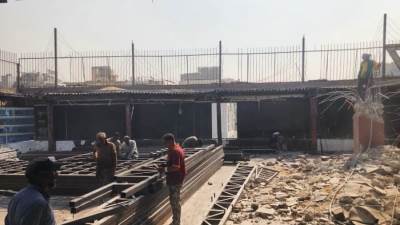 إيقاف أعمال مخالفة  بمول «كمبوند الجزيرة» بالتجمع الخامس 