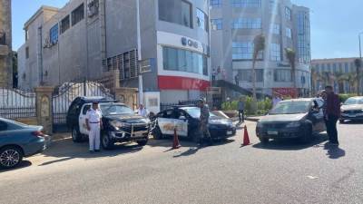 استمرار الحملات الأمنية المكثفة بمدينة الشروق لضبط المخالفات 