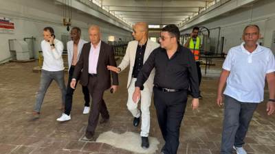 نائب رئيس هيئة المجتمعات العمرانية يتفقد مشروعات المرافق بالقاهرة الجديدة