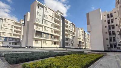 وزير الإسكان يُتابع عملية تسليم وحدات "سكن لكل المصريين محور الإسكان المتوسط" بمدينة حدائق العاصمة 