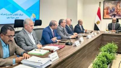 نائب وزير الاسكان يتابع موقف منظومة الصرف الصحى بمدينة دهب 