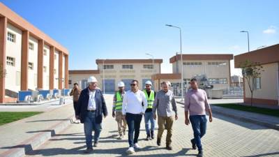 رئيس جهاز  العلمين الجديدة يتفقد منظومة محطات الرفع لمتابعة معدلات التنفيذ