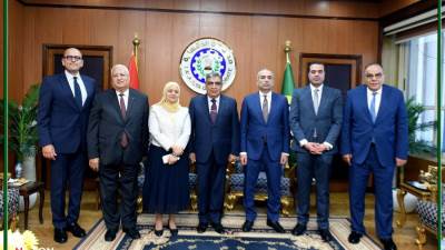 رئيس البنك الزراعي  يبحث مع محافظ الدقهلية التعاون في المشروعات التنموية وتمويل صغار المزارعين 