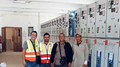 إطلاق التيار الكهربائي بموزع توسعة محطة محولات S13 لتغذية المنطقة الصناعية بمدينة العاشر