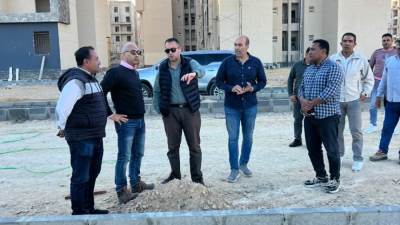 مساعد نائب رئيس الهيئة لقطاع التنمية والإنشاءات يتفقد المشروعات القومية بالعلمين الجديدة