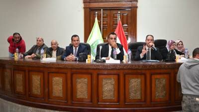  57.3 مليون جنيه حصيلة مزاد بيع 22 محلًا وصيدليتين بمدينة العاشر 