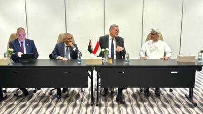 وزير البترول يبحث مع «أوكيو» العُمانية تنفيذ مشروع لنقل الغاز بـ273 مليون دولار