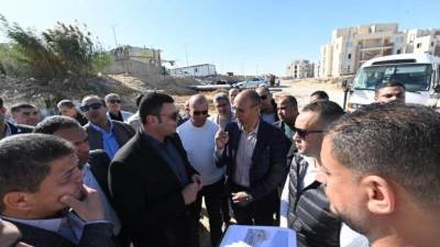 بالصور ..«الشربينى» يتفقد مشروع «مارينا 8» ويشدد على تكثيف الأعمال في الطرق والمرافق