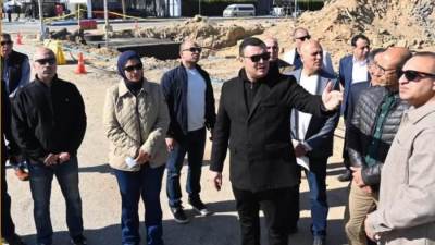 توجيهات عاجلة من وزير الإسكان بسرعة الانتهاء من مشروعات الطرق بمدينة الشيخ زايد