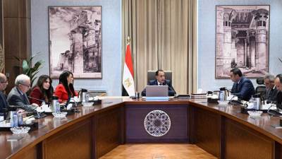 وزير الإسكان: خطة شاملة لتعظيم موارد هيئة المجتمعات العمرانية وتعزيز الشراكة مع القطاع الخاص 