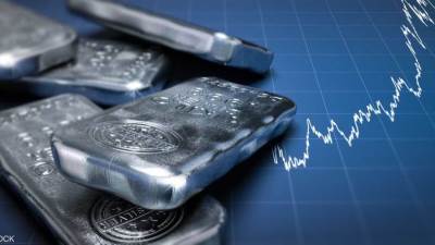 145 % ارتفاعًا في أسعار الفضة بالأسواق المحلية خلال عام 2025