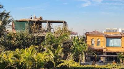 جهاز القاهرة الجديدة يفحص مخالفات بكمبوند «جاردينيا سبرنجز» المملوك لشركة IGI للتطوير