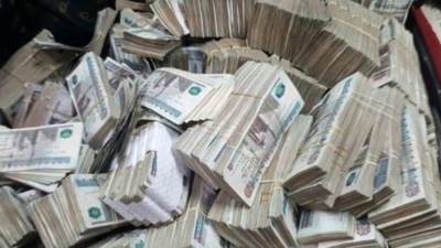 المركزي: السيولة المحلية تتجاوز 13.8 تريليون جنيه بنهاية نوفمبر 2025