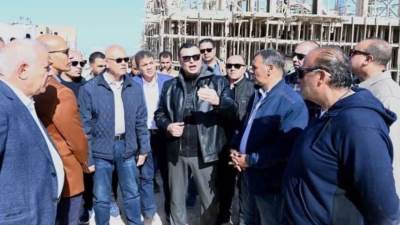 وزير الإسكان يوجّه بتكثيف الأعمال والإسراع في تنفيذ مشروع «البوغاز» وتطوير قرى مارينا