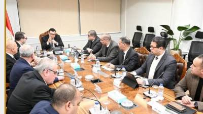 «الشربيني» يوجه بسرعة تسليم الوحدات الجاهزة بمشروعات مدينة العلمين الجديدة