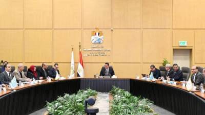 وزير الإسكان يتابع مع  «سيتي إيدج» مبيعات وتسويق  مشروعات «المجتمعات العمرانية» بالمدن الجديدة