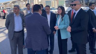 جولة مفاجئة لوزيرة الإسكان بـالقاهرة الجديدة..وتوجيهات حاسمة لإزالة المخالفات