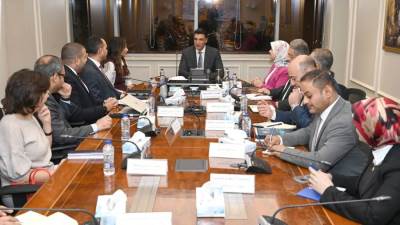 وزير الصناعة يبحث مع «نيسان» التوسع في مصر والتصدير لإفريقيا