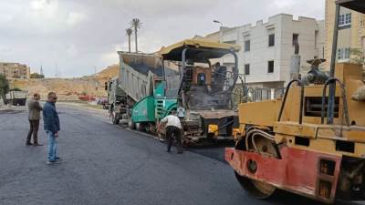 «الإسكان»: تطوير الطرق والمرافق بالمناطق الصناعية لتعزيز كفاءة البنية التحتية