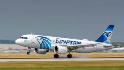 «مصر للطيران» تعلق رحلاتها إلى عدد من المدن الخليجية والعربية 