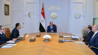 السيسي يتابع جهود الإصلاح الاقتصادي ويؤكد تعزيز دور القطاع الخاص وتحسين معيشة المواطنين