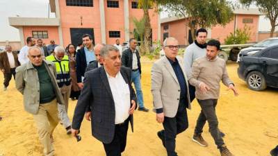 رفع كفاءة مياه الشرب والصرف الصحي بحدائق أكتوبر.. نائب رئيس الهيئة يتفقد المشروعات ويشدد على تكثيف الأعمال 