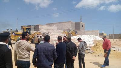 تنفيذ 22 قرار إزالة لتعديات على أراضي الدولة بمدينة العلمين الجديدة
