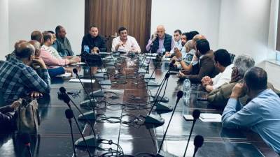 إطلاق التيار الكهربائي في 5 أحياء وفتح باب العدادات.. تفاصيل أحدث مستجدات «بيت الوطن» بالقاهرة الجديدة